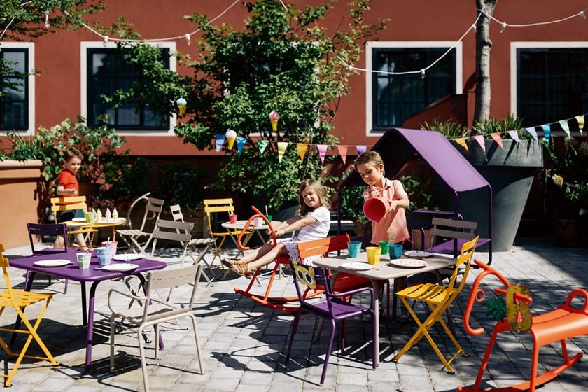 Fermob Скамья из алюминия со спинкой Luxembourg kid 4109 - Вид №3