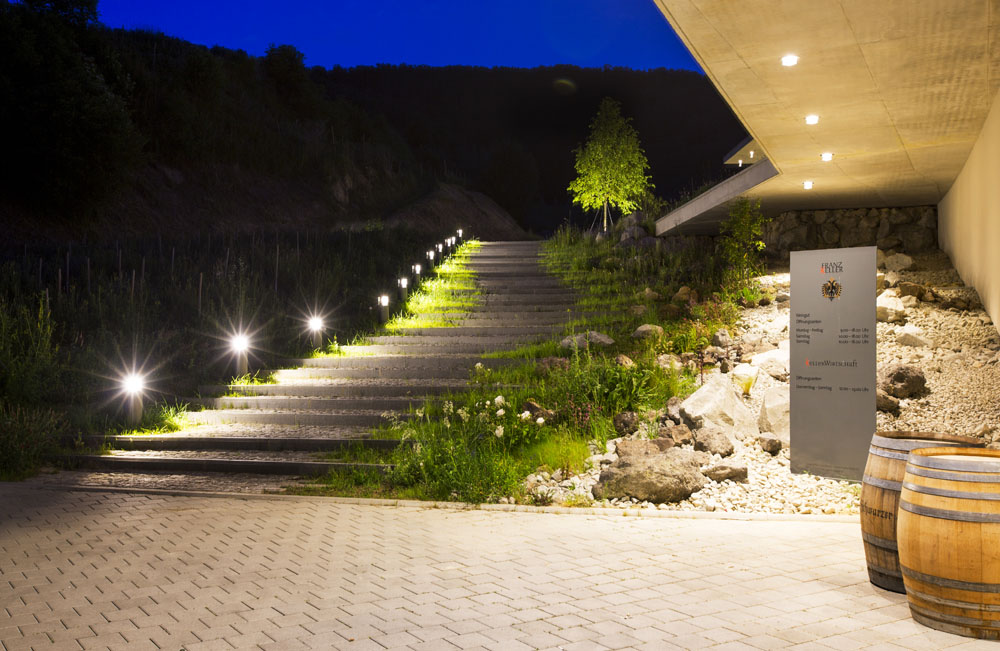 4052612 Мобильный светильник Platek MENHIR Paletto  MENHIR H. 620 mm - 1 LED 3000K 2 Openings  - Вид №5