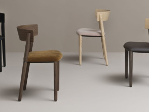 Стул с мягкой тканью