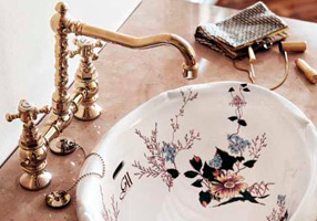 Gentry Home Центр смесителя для раковины до центра два отверстия под смеситель мм Antique Розовое золото GH100894 - Вид №1
