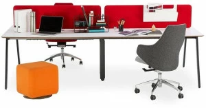 B&T Design Несколько рабочих станций в мдф для открытого пространства