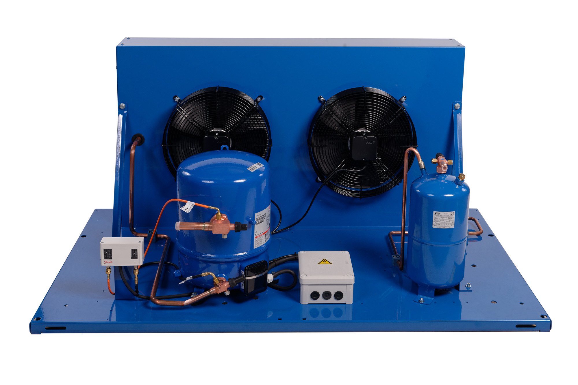 Danfoss OP-MCRN — компрессорно-конденсаторный агрегат OP-MCRN108MTA02E 114X5740  - Вид №2