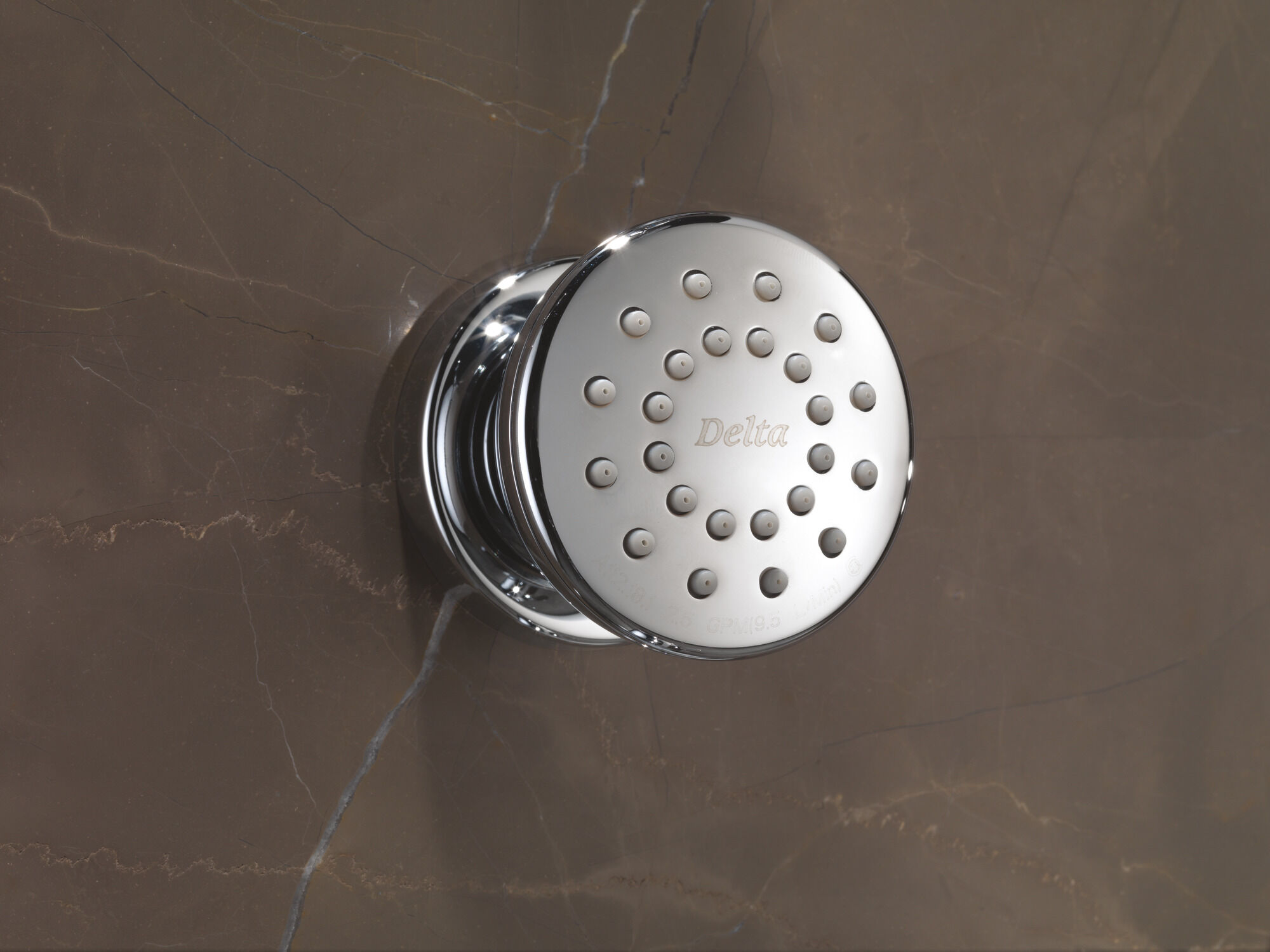 50102-KS Спрей для тела для поверхностного монтажа Delta Faucet Delta Черный нержавеющий - Вид №2