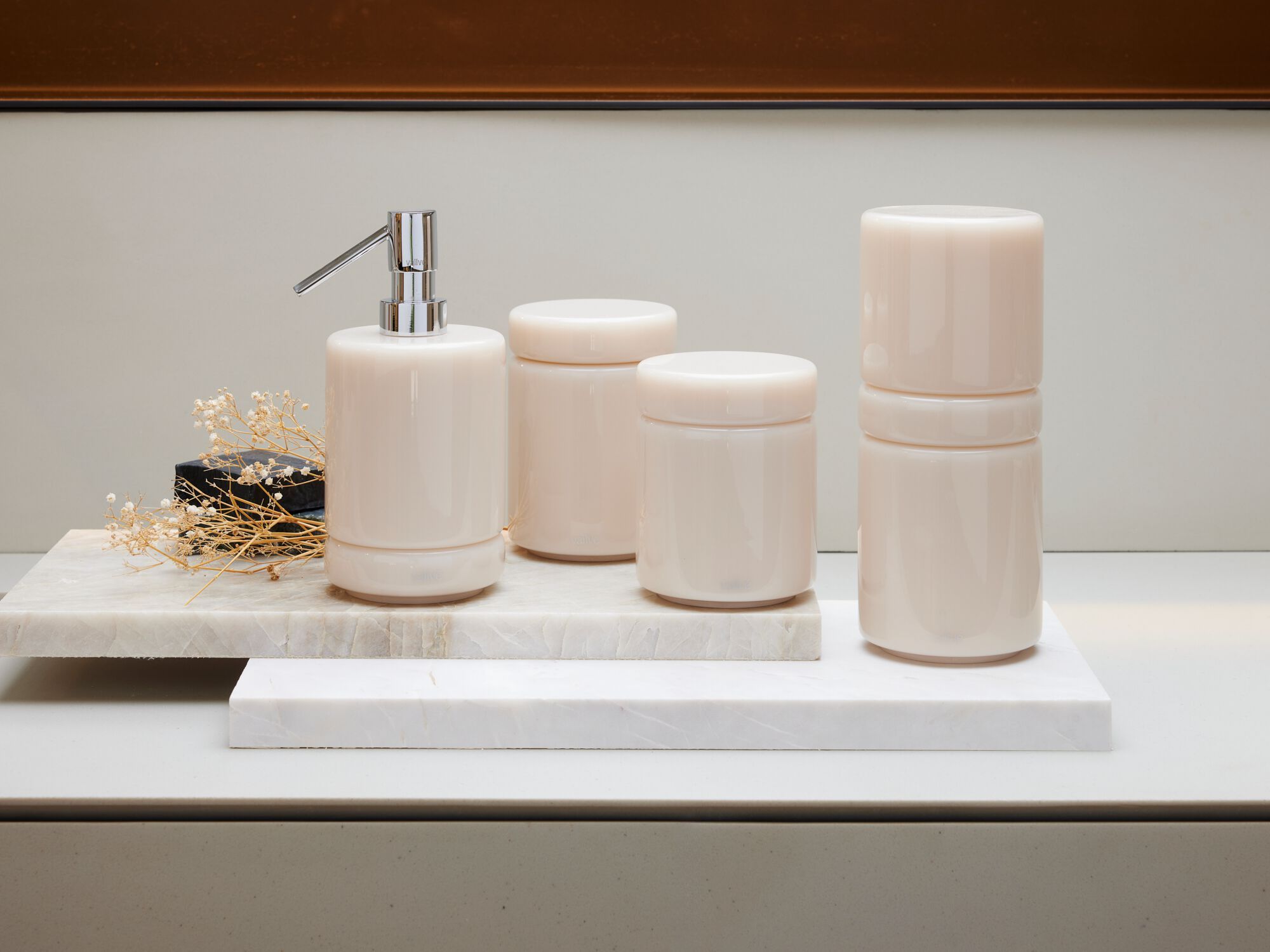 Держатель для хлопка из смолы с крышкой Vallvé LUNA ARCH-00007462 - Вид №2