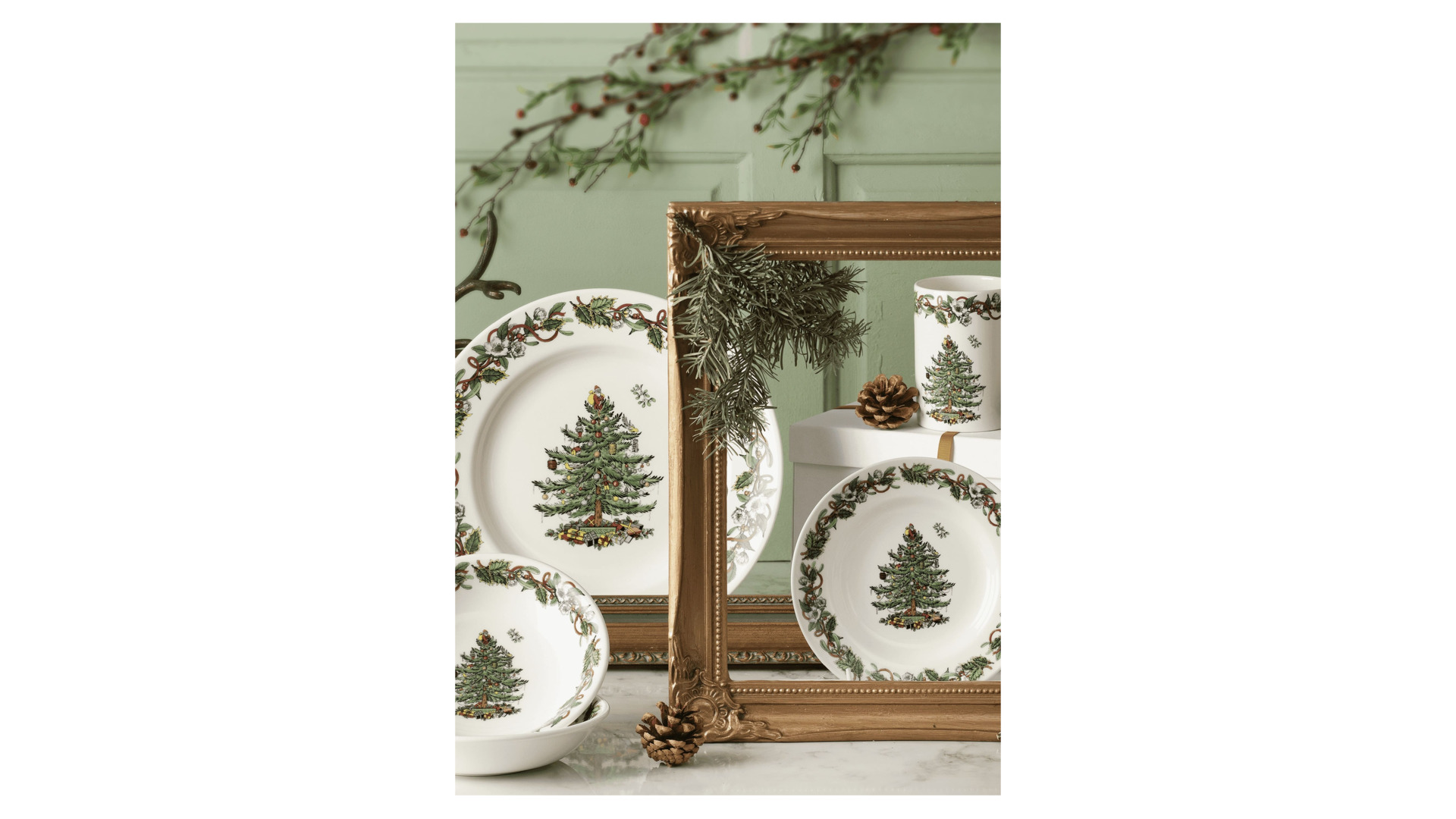 10667112 Spode Сервиз столовый Spode "Рождественская ель. Эксклюзив" на 4 персоны 16 предметов Фаянс  - Вид №7