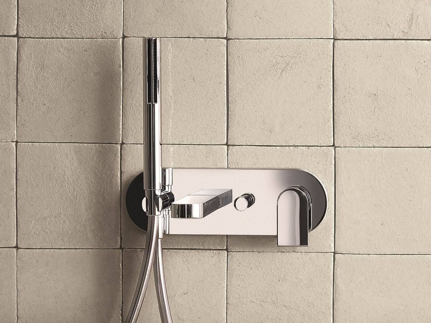 Настенный смеситель для ванны с ручным душем Fantini Rubinetti море ARCH-00128535