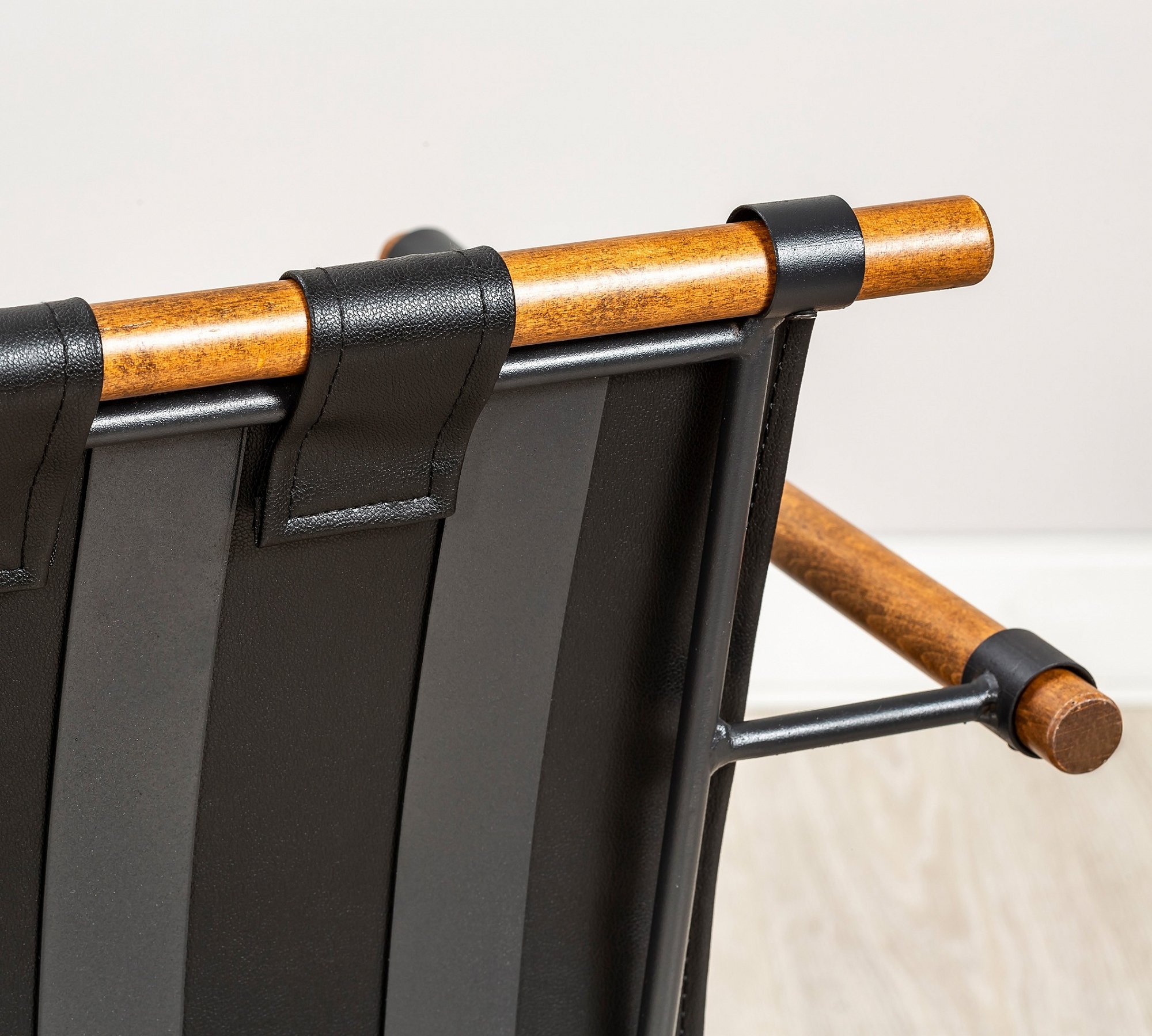 Стул с подлокотниками металлический черный Exclusive CILEK  00-3832545 Черный Santreyd  - Вид №4