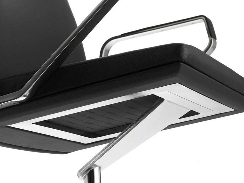 Spiegels Кресло офисное поворотное с 4-мя спицами и подлокотниками .pilot P2201 - Вид №1