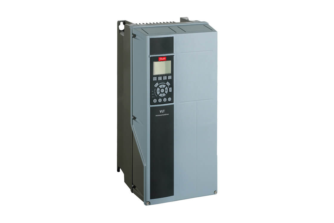 Danfoss VLT AQUA Drive FC 202 — специализированные преобразователи частоты для водоснабжения и водоотведения мощностью до 1400 кВт FC-202P75KT4E20H2XGXXXXSXXXXAXBXCXXXXDX 131F6658 