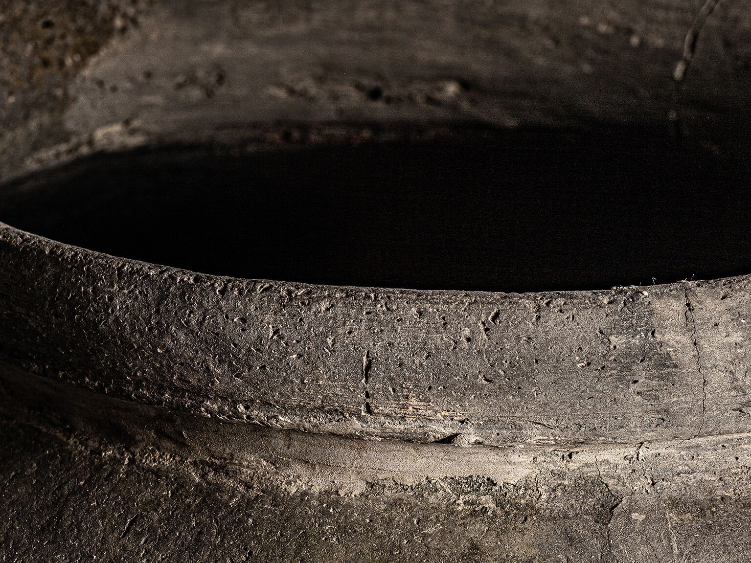 Круглый садовый горшок ручной работы из терракоты Vical Home COLMBERG ARCH-00091727 - Вид №1