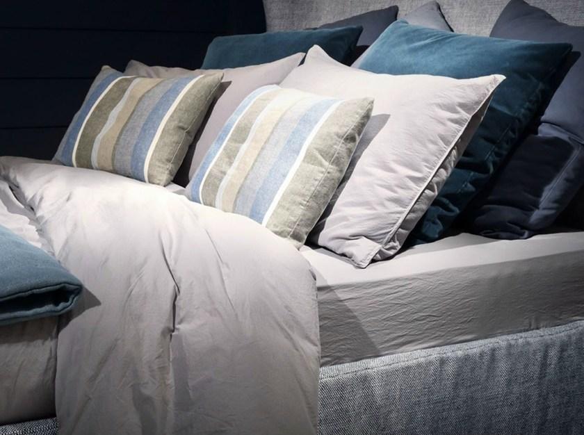 Meridiani Двуспальная кровать из ткани с высоким изголовьем sun-id-1480118 - Вид №3