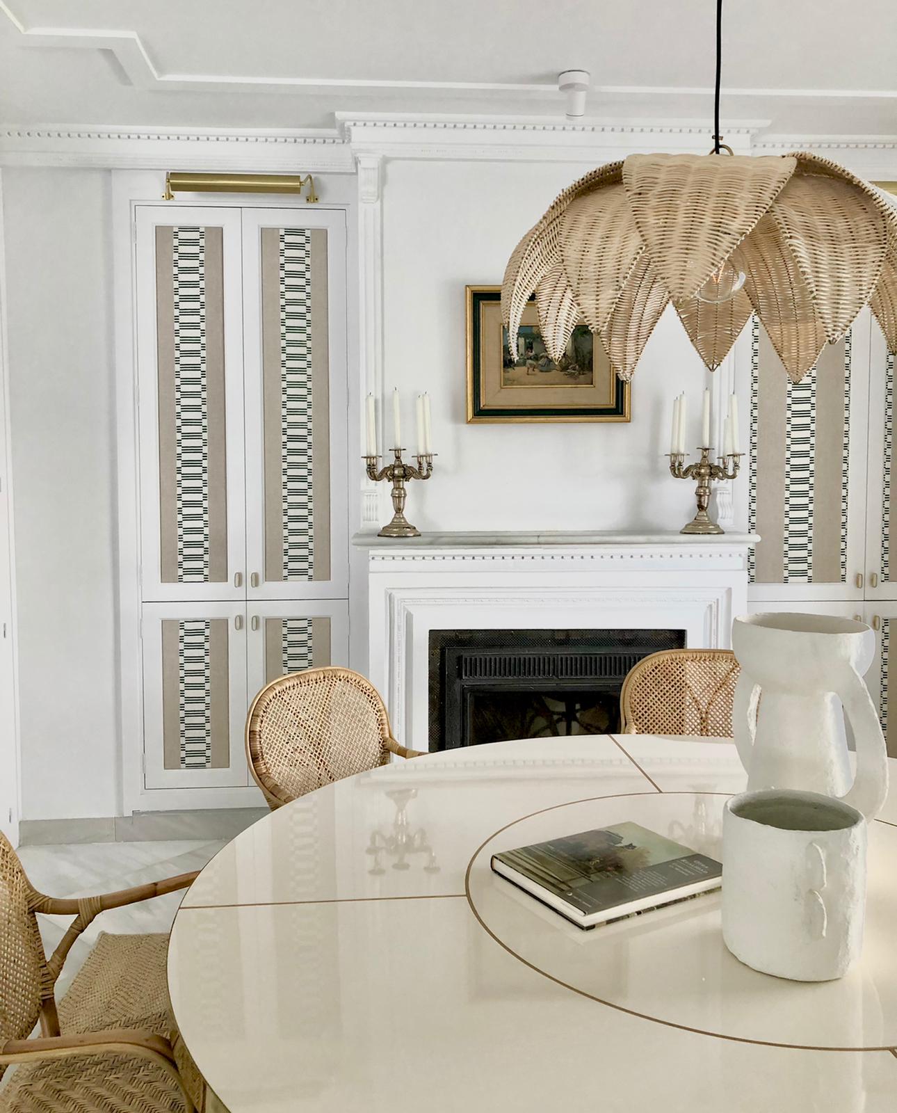 Круглый стол из ламинированного стекла Jover+Valls Antique Boutique-Malibu ARCH-00151815 - Вид №15