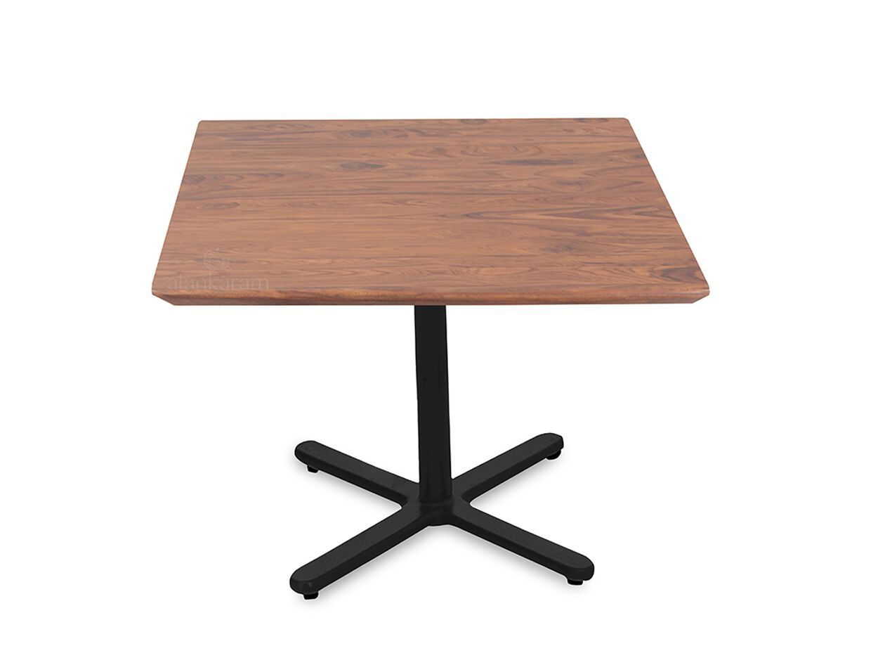 Деревянный квадратный стол Alankaram CAATO ARCH-00001231