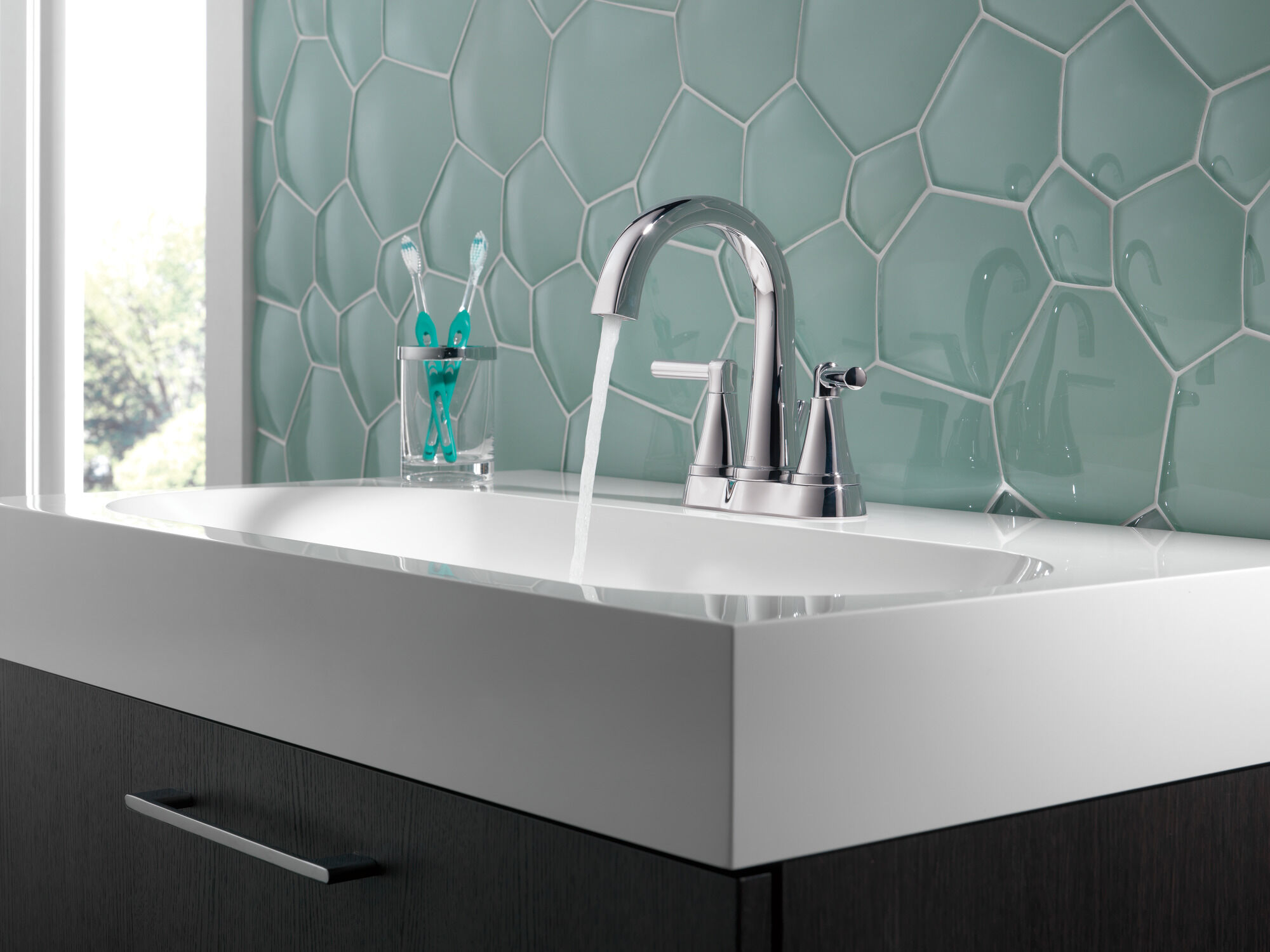 25891LF-BL Смеситель для ванной комнаты с двумя ручками Delta Faucet Becker Матовый черный  - Вид №2