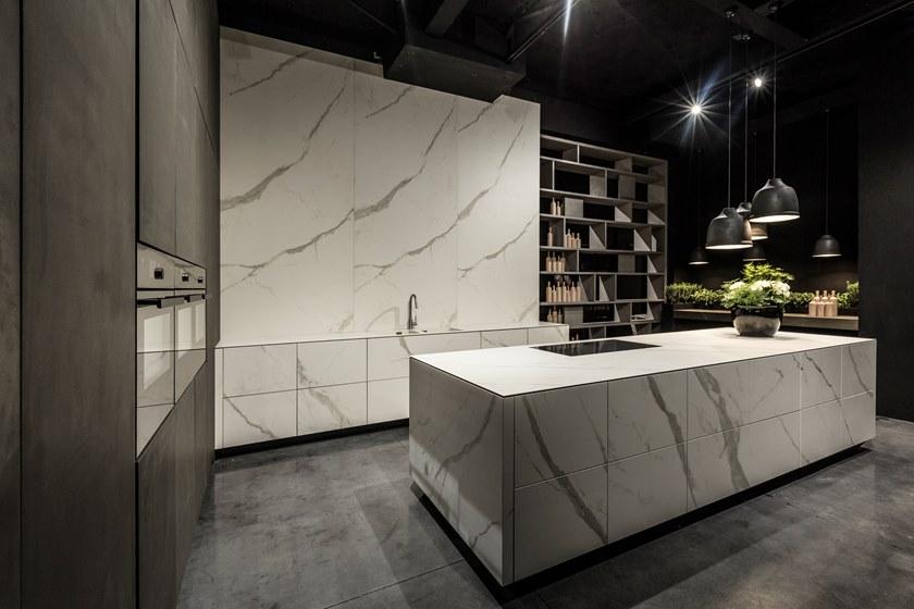 RIFRA Кухня с открыванием push-pull с островом Kube sun-id-1444871 - Вид №15