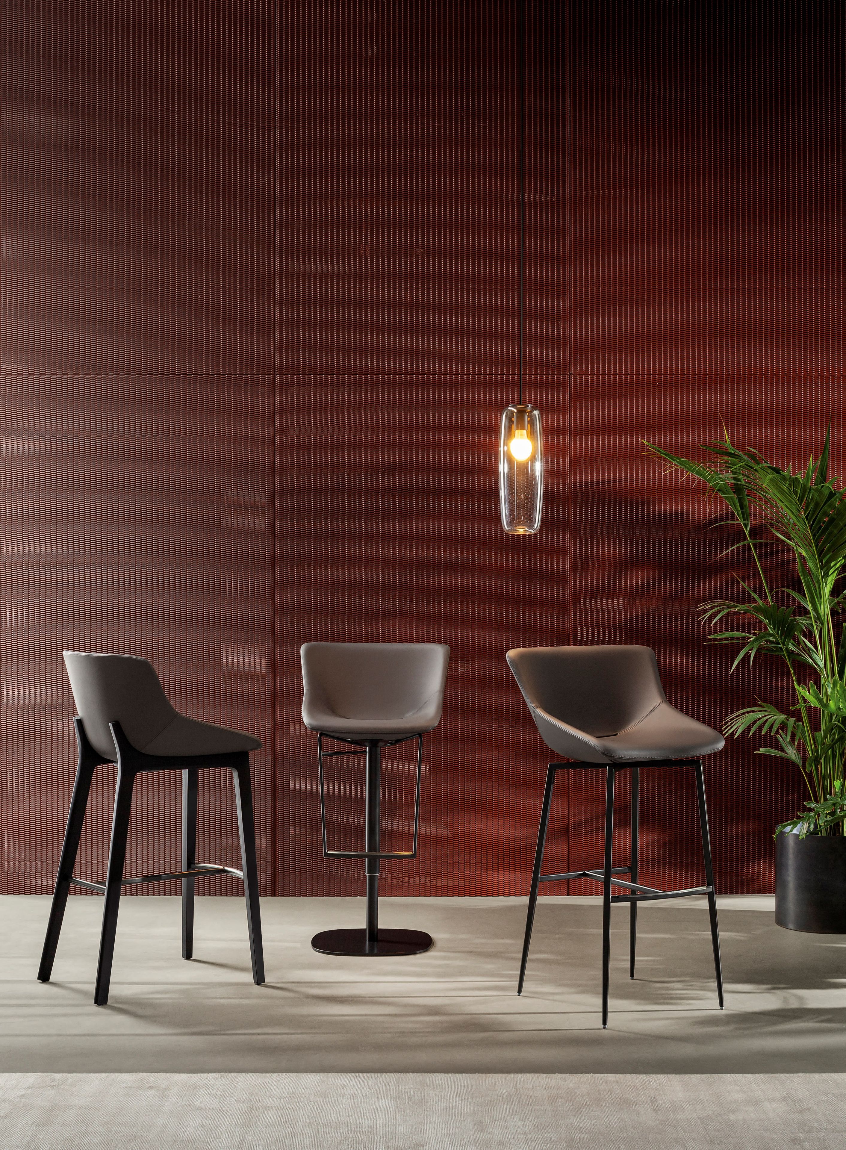 Высокий кожаный стул с подставкой для ног BONALDO Artika ARCH-00070977 - Вид №1