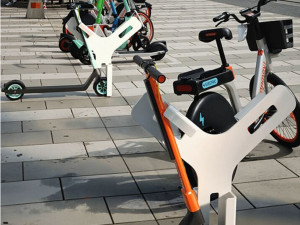 Стойка для велосипедов из оцинкованной стали