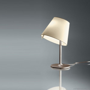 Artemide Melampo 0710020A notte bronze лампа настольная