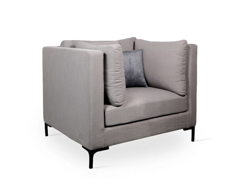 Тканевое кресло с подлокотниками Alankaram CRYNO ARCH-00134766