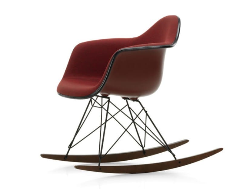 Мягкое тканевое кресло-качалка с подлокотниками VITRA Eames Plastic Chair ARCH-00023828
