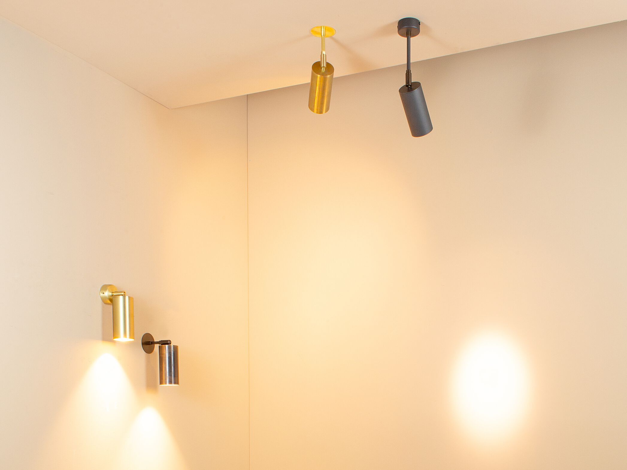 Алюминиевый настенный светильник / потолочный светильник Renzo Serafini стекло ARCH-00023846