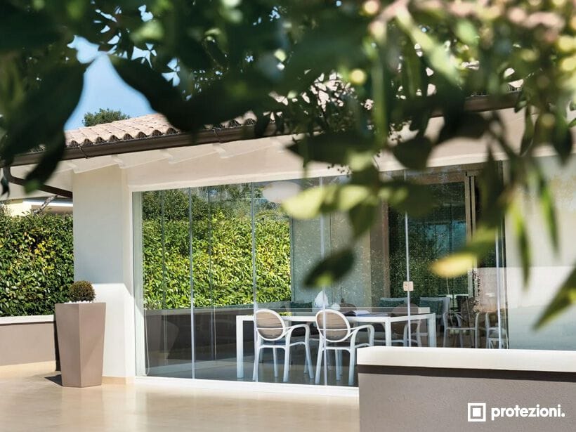 Панорамное раздвижное окно без вертикальных профилей Protezioni Visio ARCH-00117661 - Вид №5