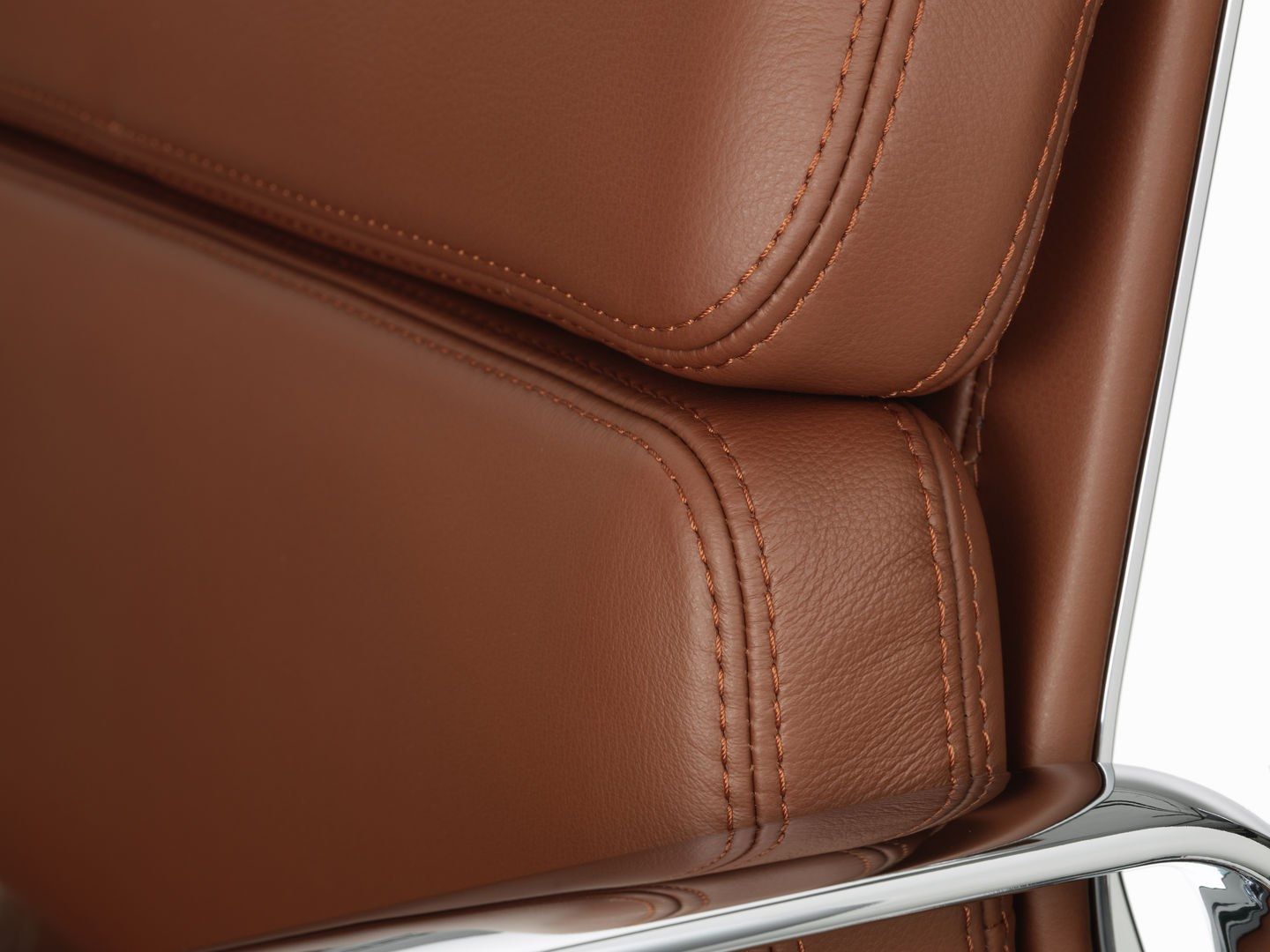 Кожаный стул с подлокотниками VITRA Eames Soft Pad Group ARCH-00088842 - Вид №30