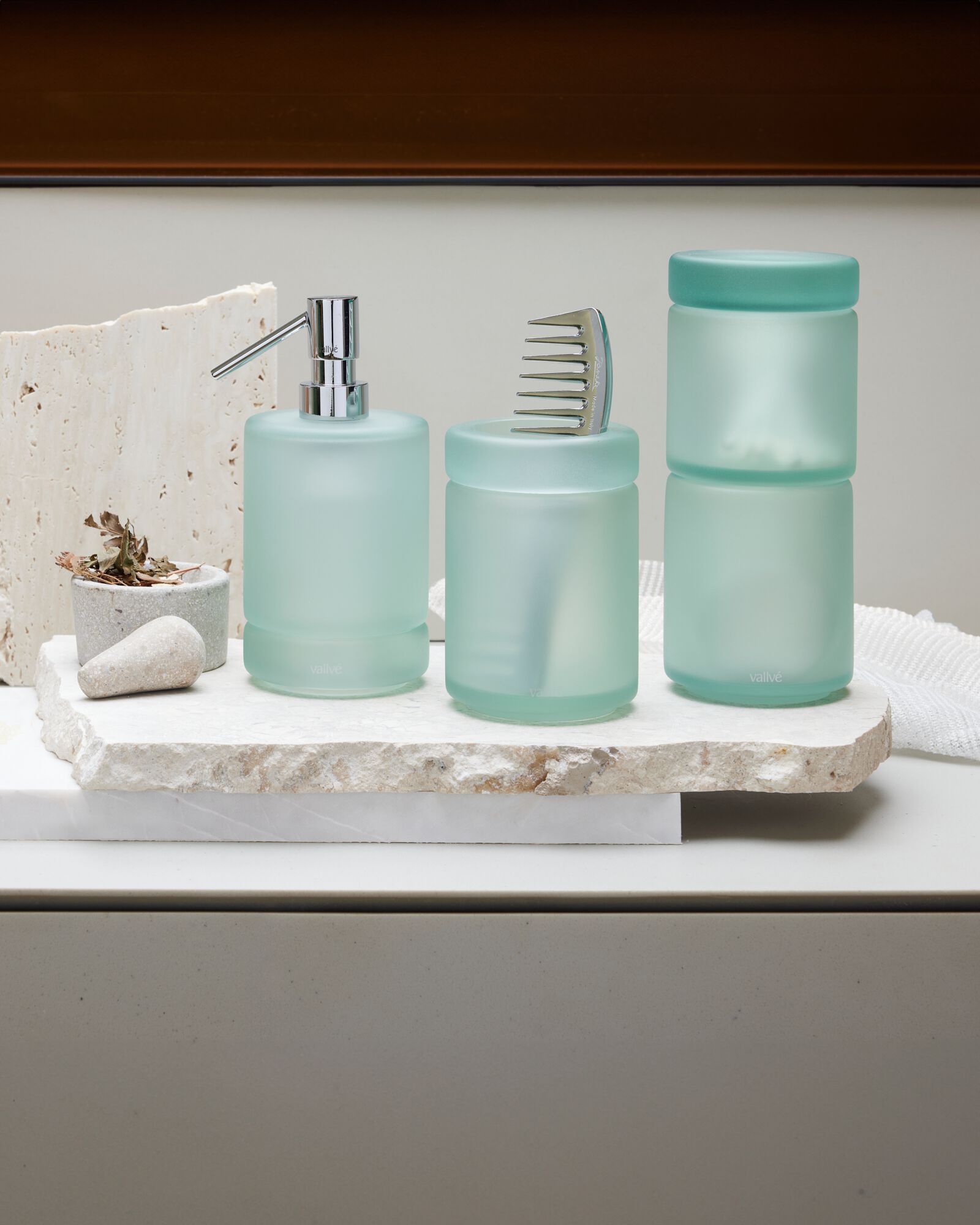 Держатель для хлопковых палочек из смолы с крышкой Vallvé LUNA ARCH-00126859 - Вид №11