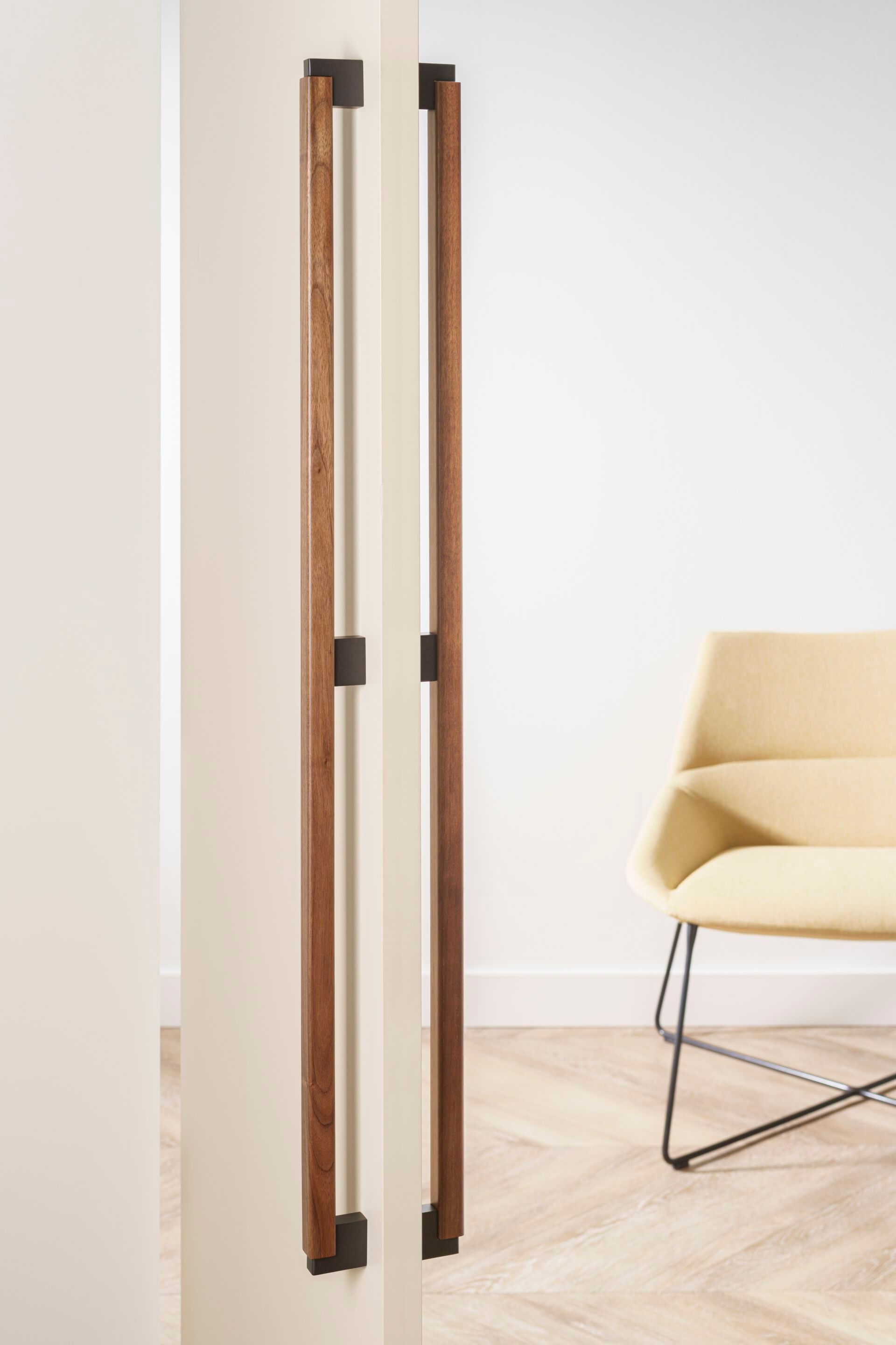 Мебельная ручка / дубовая ручка Viefe DUO BIG ARCH-00017554 - Вид №1