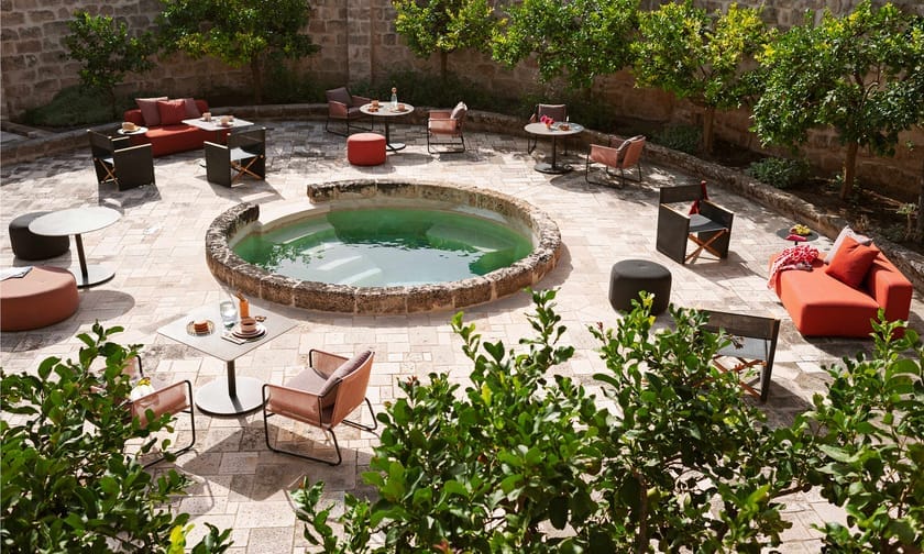 Низкий квадратный садовый столик RODA Button ARCH-00090607 - Вид №4