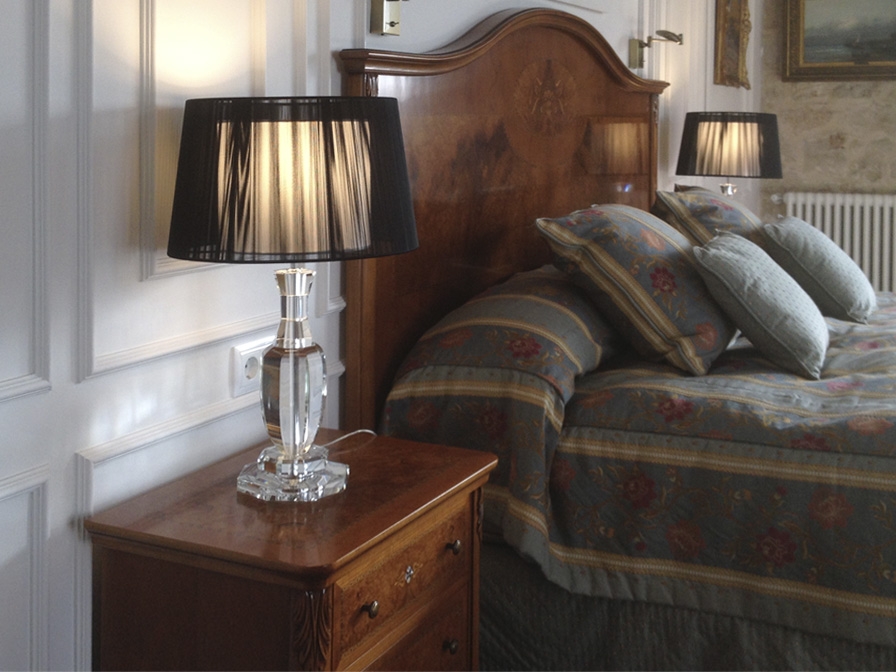 064186 Настольная лампа II с абажуром Schuller Corinto - Вид №1