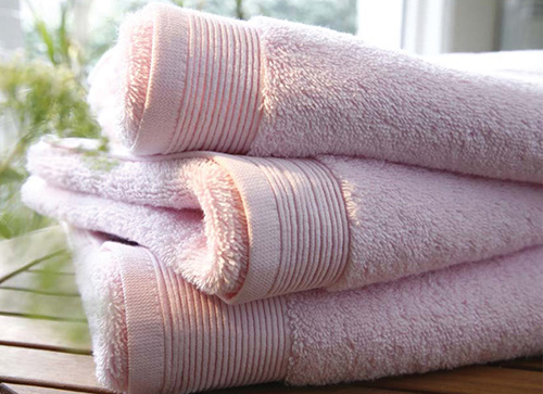 TOW_UNI_PET_70 Полотенце 70/140 petal розовый хлопок 600гр/м2 Blanc des Vosges Santreyd 