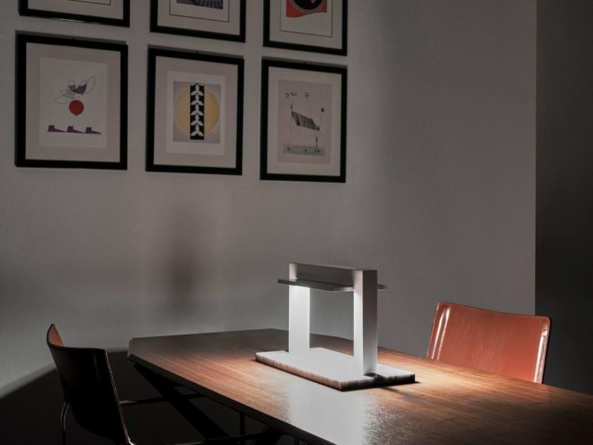 Firmamento Milano Настольная светодиодная лампа из мрамора и дерева sun-id-1410537 - Вид №4