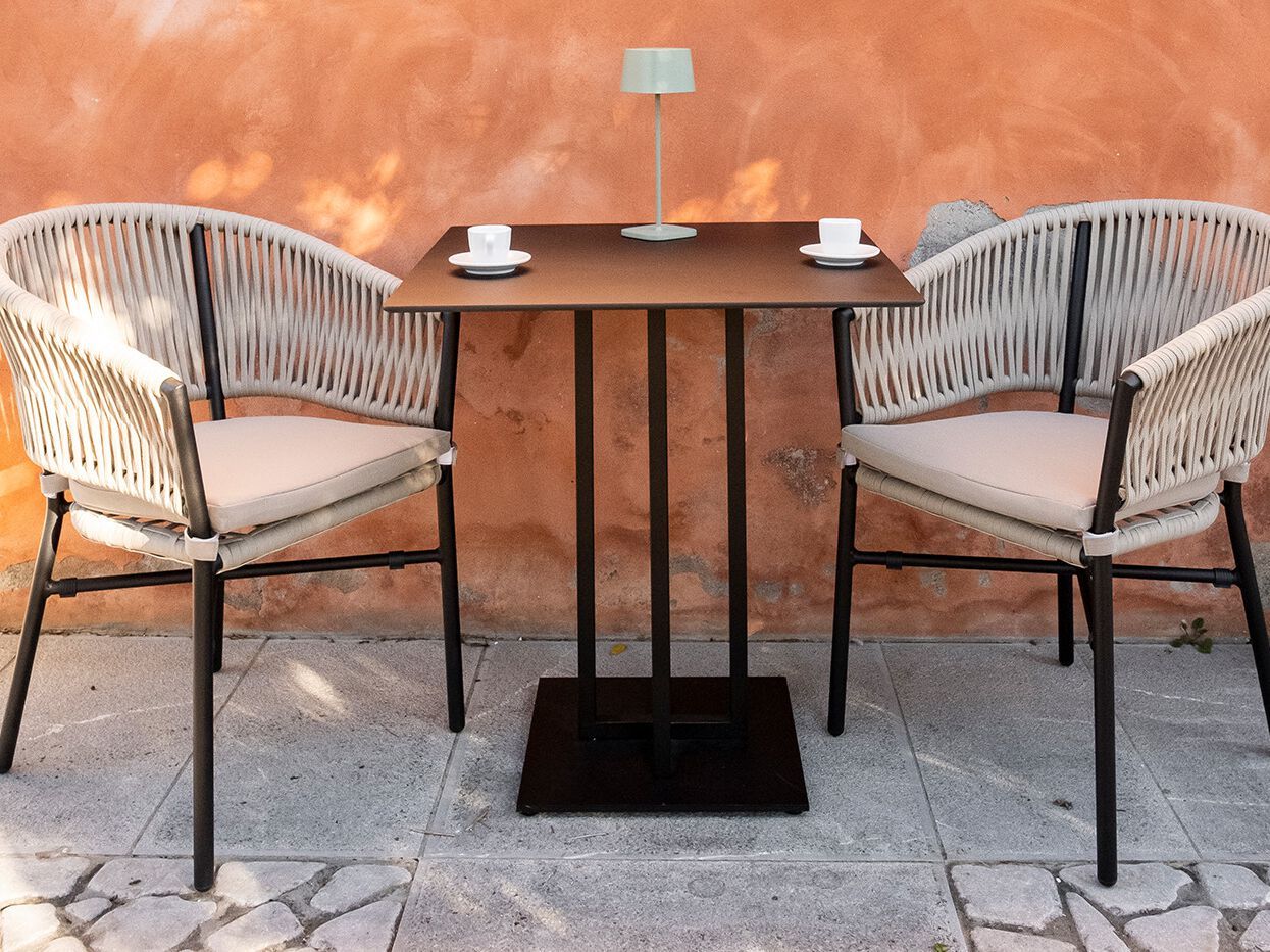 Квадратный садовый стол DRIGANI плоская поверхность ARCH-00021965