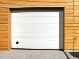 Breda Гаражные ворота из оцинкованной стали Domus