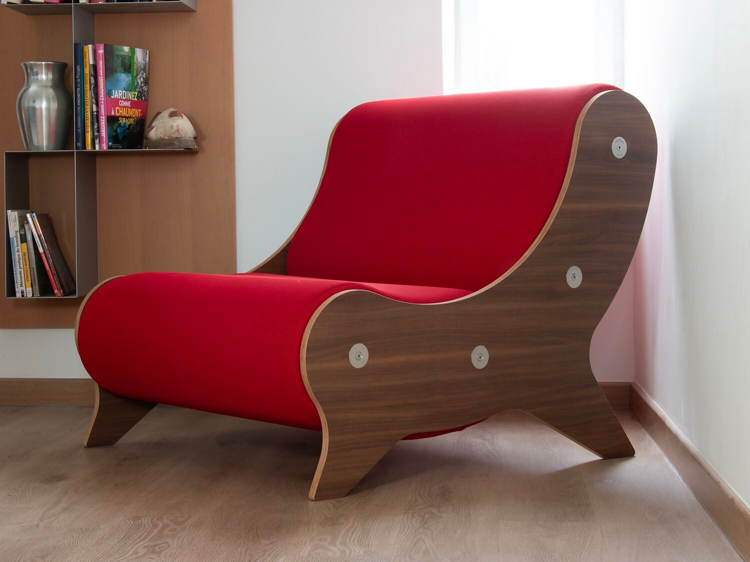 Кресло с подлокотниками KUUMO ARCH-00079559