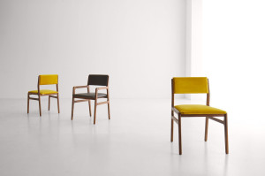 Мягкий стул