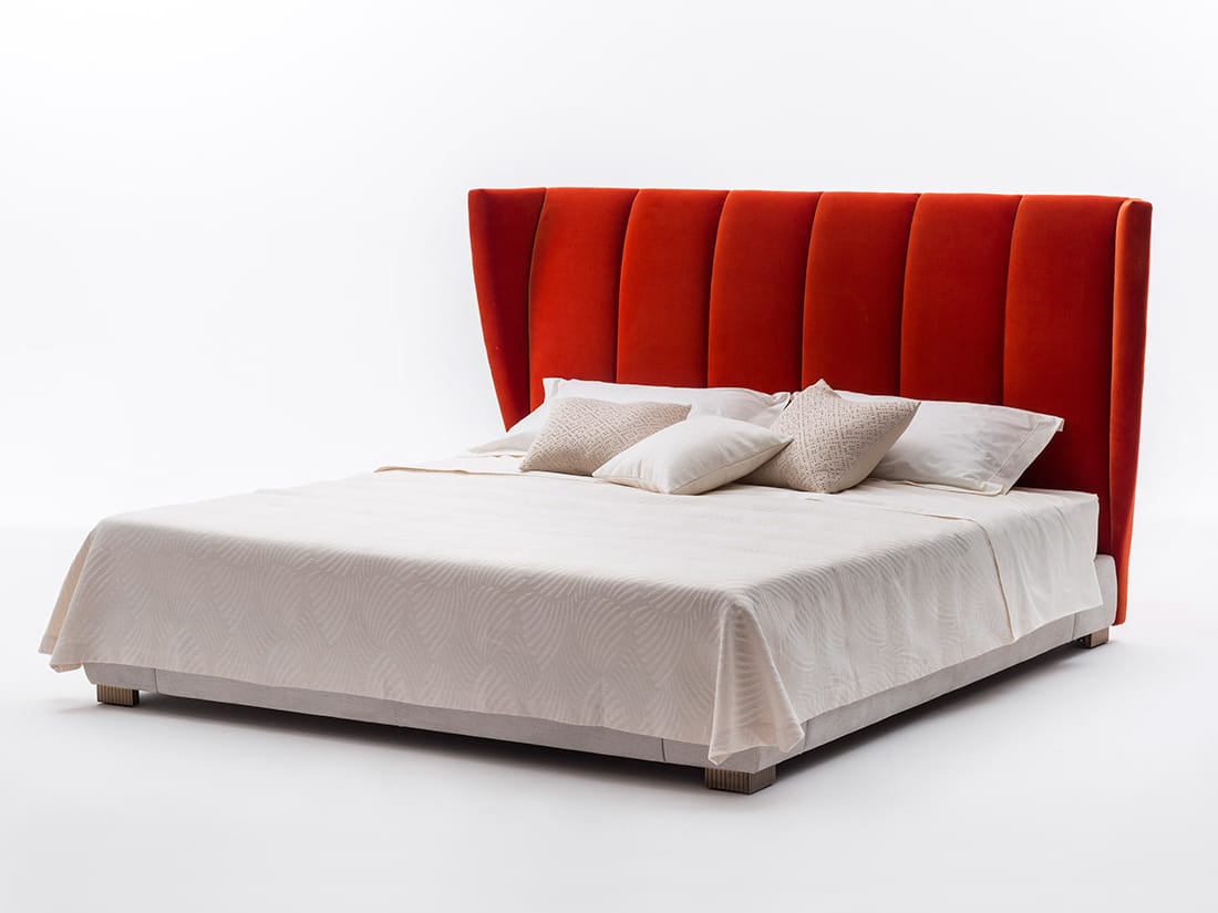 Двуспальная кровать из ткани с мягким изголовьем OAK Милан ARCH-00100526