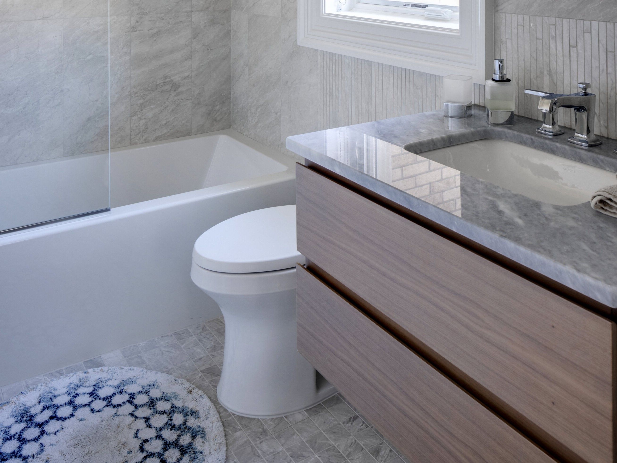 Подвесной умывальник с ящиками Martini Interiors Чикаго-Северный Берег ARCH-00136678