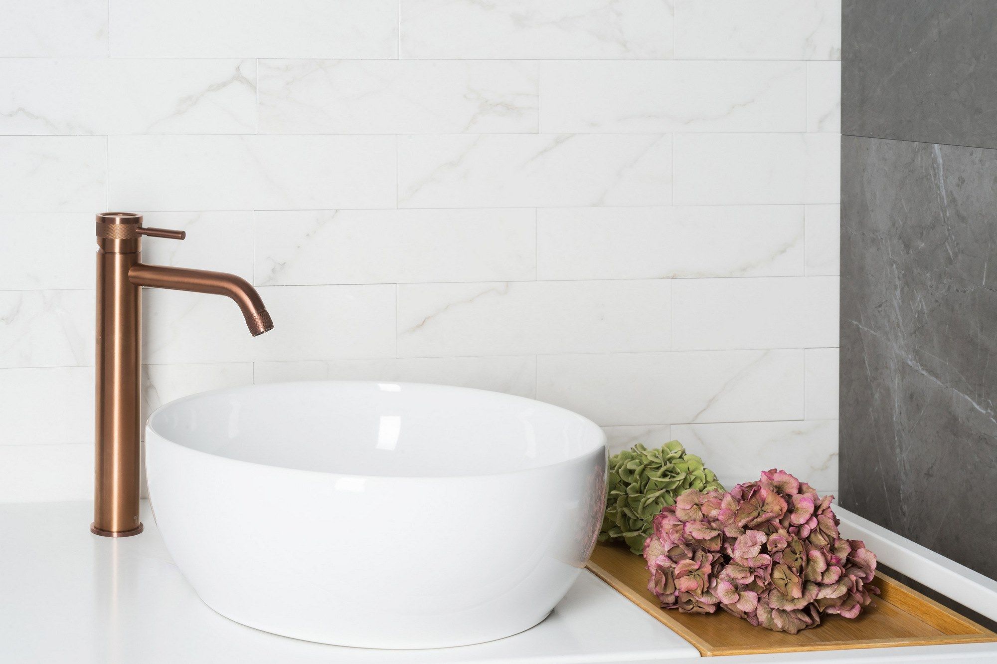 Однорычажный смеситель для раковины из нержавеющей стали с аэратором Tubico Волга ARCH-00022492 - Вид №3