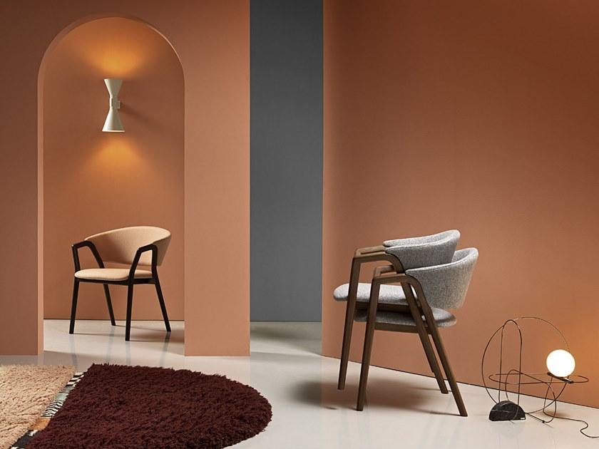 Very Wood Штабелируемое кресло с подлокотниками Camden sun-id-1412021 - Вид №3