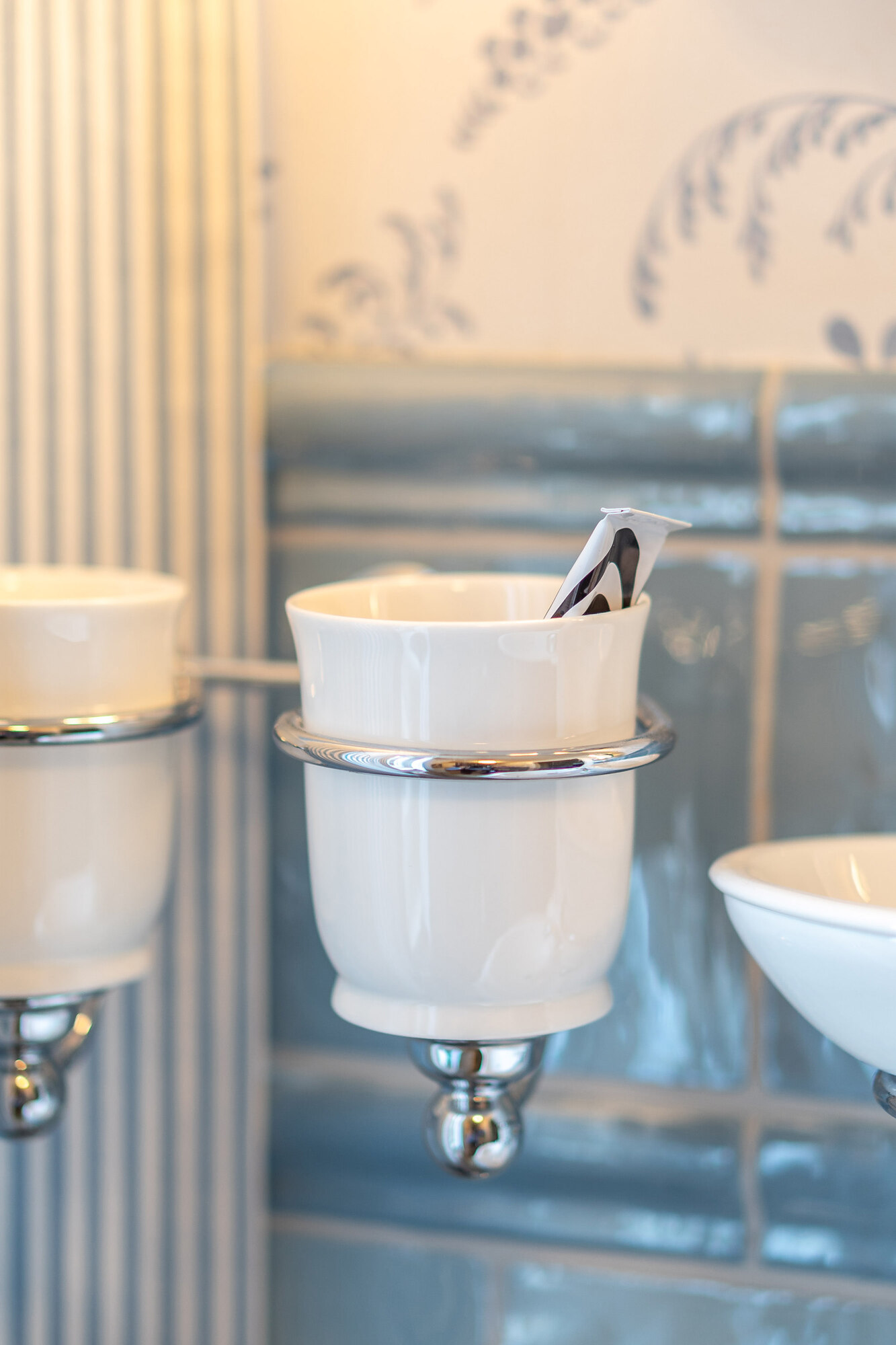 Traditional bathrooms Стакан для зубных щеток из фарфора P&R Pr6926.nk  - Вид №3