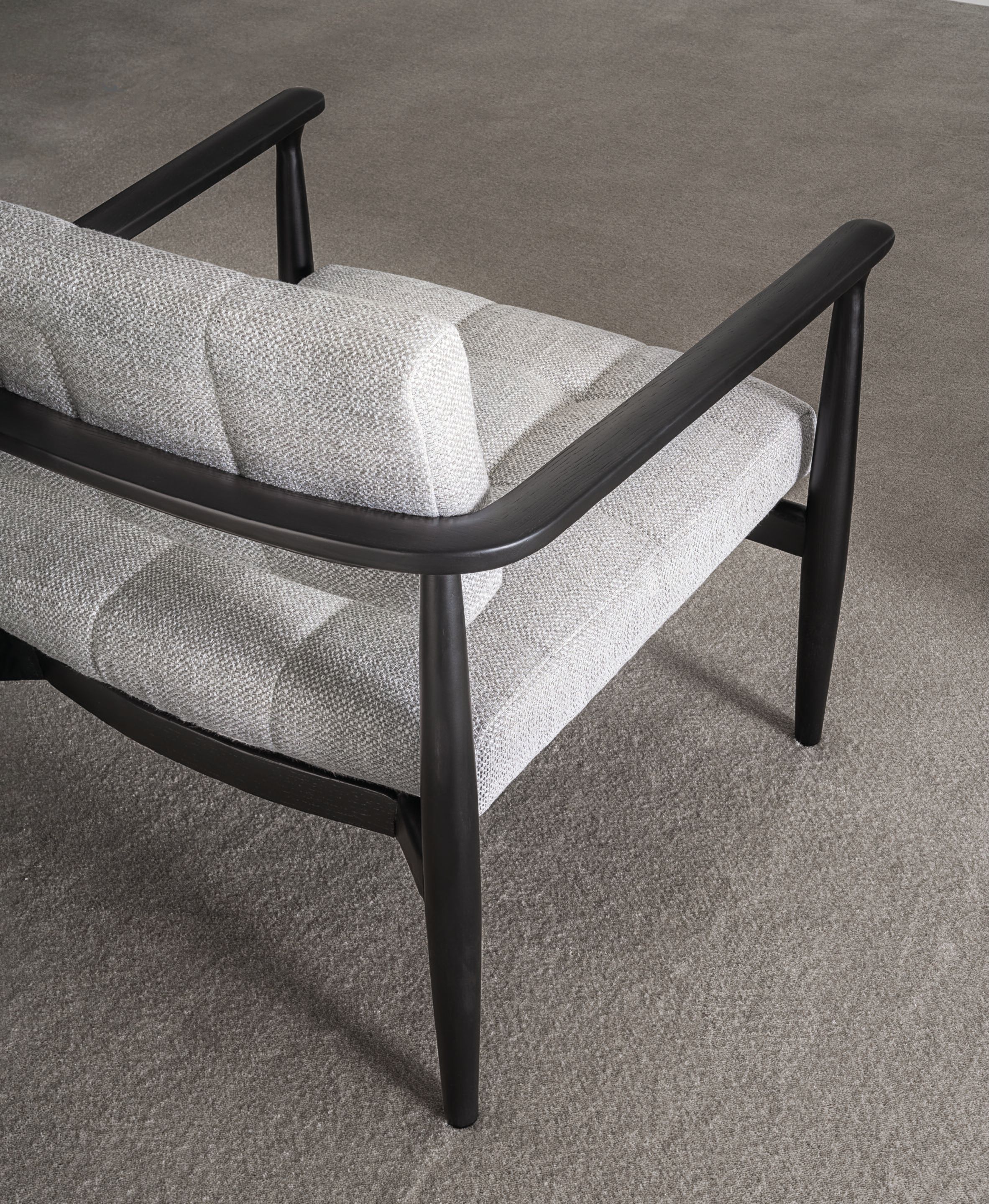 Тканевое кресло с подлокотниками Casamilano Arne ARCH-00088958 - Вид №1