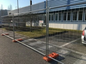 NUOVA DEFIM Система мобильных ограждений Defender