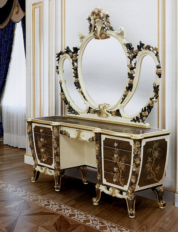 Туалетный столик  EZIO BELLOTTI 3594 