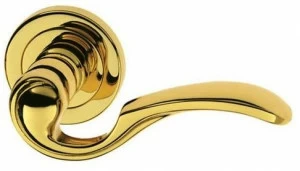 Pasini Ручка из латуни на розетке Colonia 1441