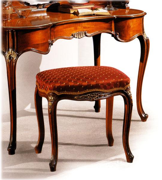 Пуф  EZIO BELLOTTI 3079 Platinum