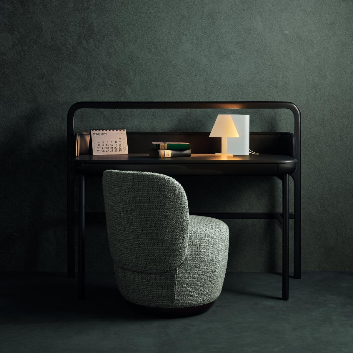 096554 Настольная лампа MANTRA BOOK 7246 Mantra Book - Вид №1