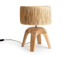 Настольная лампа из дуба и рафии