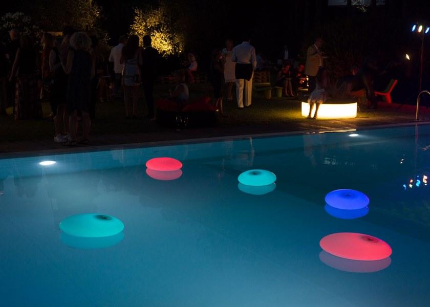 Martinelli Luce Напольный или плавающий полиэтиленовый светильник Gloulglou pol 822 - Вид №6